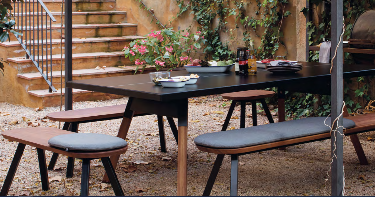 Luxury Outdoor Table Tennis Table
